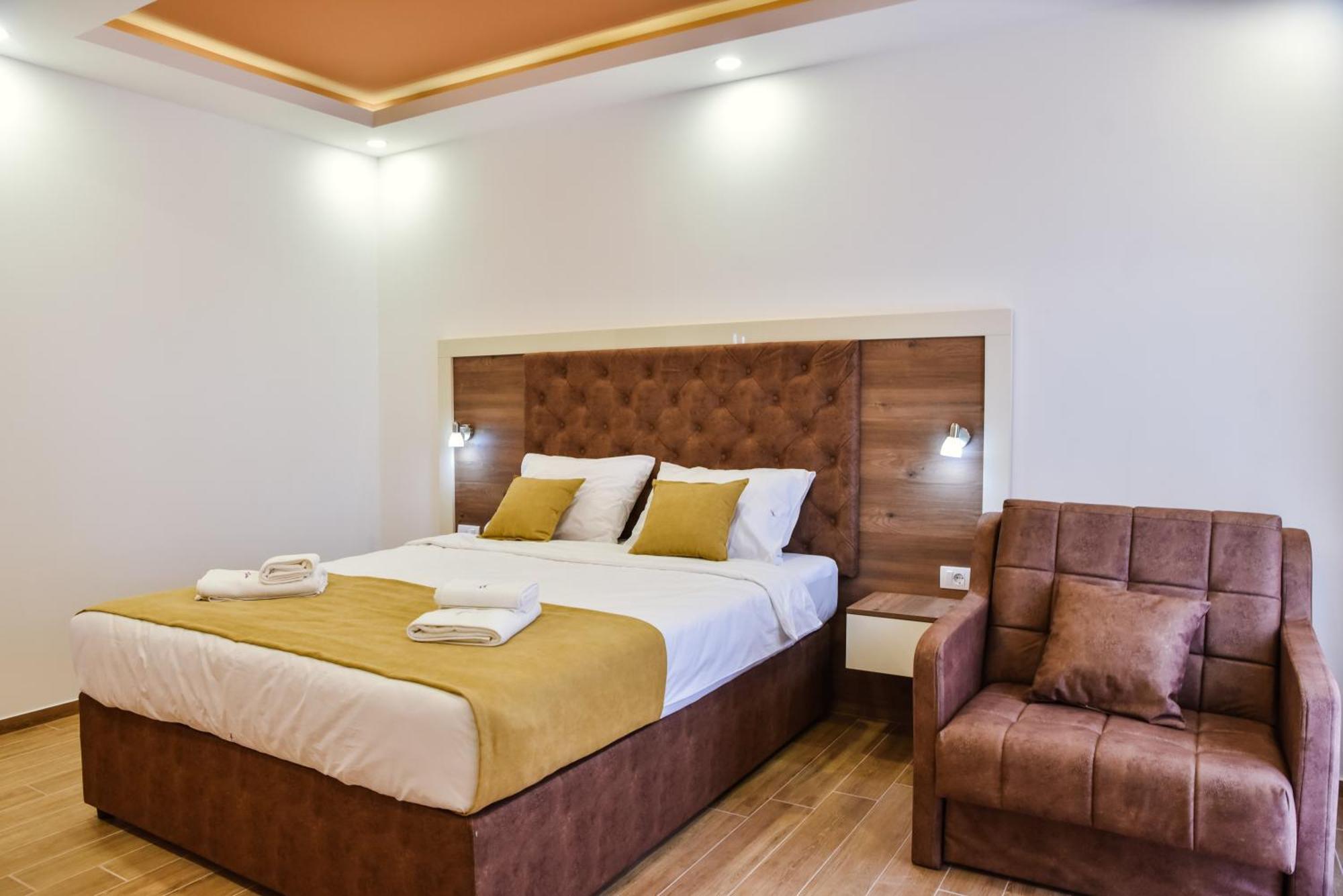 Heaven Lux Ulcinj Hotel Exterior photo