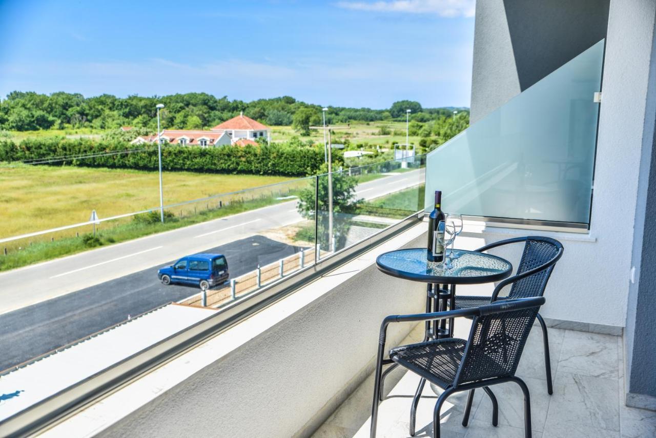 Heaven Lux Ulcinj Hotel Exterior photo